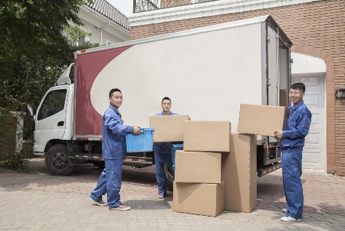 Affordable pricing chart for Man and Van services